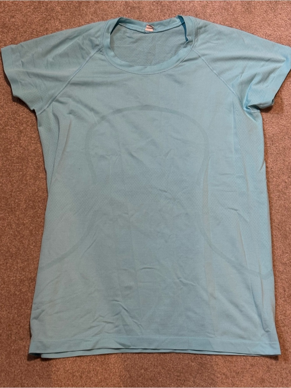 Lululemon women’s size 12 blue swiftly tech t shirt